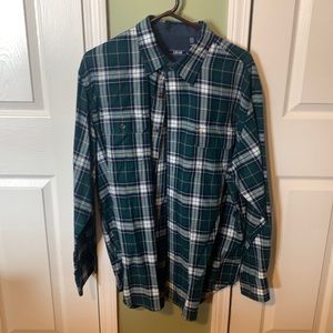 Izod Men’s Plaid Button Down
